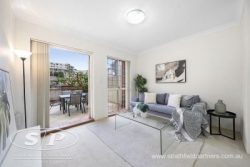 Unit 4/2 Meredith St, Homebush NSW 2140, Australia