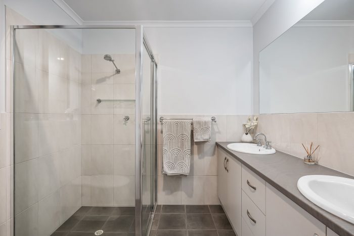 25 Miranda Pl, Seaford Meadows SA 5169, Australia