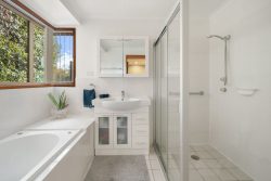 Unit 4/30 Mugglestone Pl, Bruce Court, Bruce ACT 2617, Australia