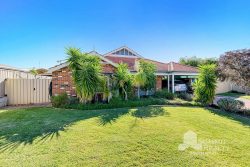 4 Arabian Gardens, Eaton WA 6232, Australia