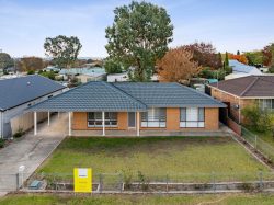 13 New St, Boorowa NSW 2586, Australia