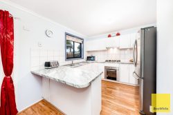 3 Niagara Way, Werribee VIC 3030, Australia