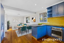 7 Oak Ct, Kingston TAS 7050, Australia