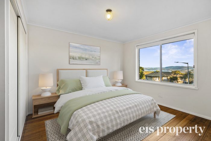 7 Oak Ct, Kingston TAS 7050, Australia