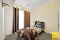 8 Papillon Parade, Tarneit VIC 3029, Australia