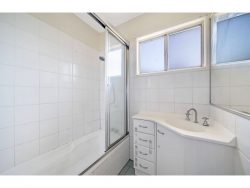 8 Poppy St, Kingston QLD 4114, Australia