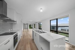 21 Poulters Rd, New Norfolk TAS 7140, Australia