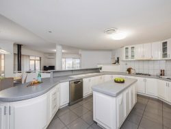 6 Aralia Pl, Dianella WA 6059, Australia
