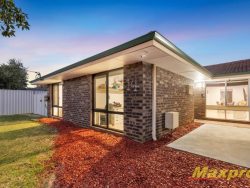 14 Crocus Way, Ferndale WA 6148, Australia