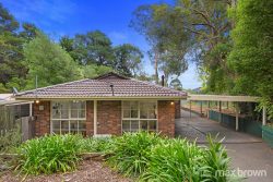 13 Doreen Ct, Montrose VIC 3765, Australia