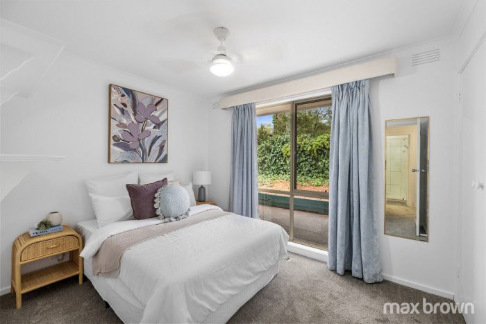 13 Doreen Ct, Montrose VIC 3765, Australia