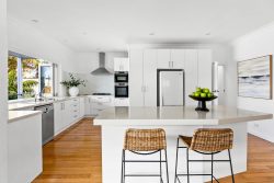 61 Read St, Bronte NSW 2024, Australia