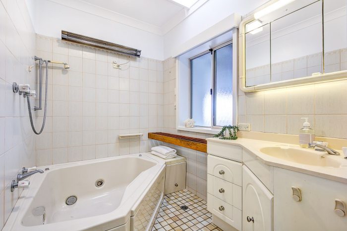 21 Carrington Rd, Hornsby NSW 2077, Australia