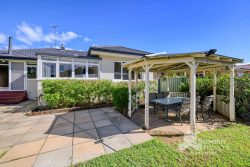 20 Shines Cres, Brunswick WA 6224, Australia