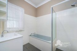 20 Shines Cres, Brunswick WA 6224, Australia