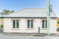 22 Risdon Rd, New Town TAS 7008, Australia