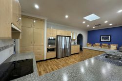 17 Rogers Ave, Katanning WA 6317, Australia