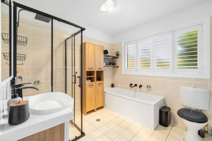 Unit 3/31 Ross Rd, Crestwood NSW 2620, Australia