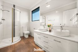 14 Royal Oak Ct, Mulgrave VIC 3170, Australia