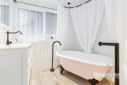 6 Rutherglen Ave, Northmead NSW 2152, Australia
