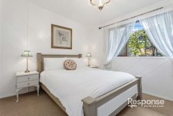 6 Rutherglen Ave, Northmead NSW 2152, Australia