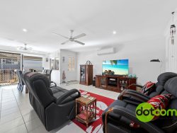 Unit 194/2 Saliena Ave, Lake Munmorah NSW 2259, Australia