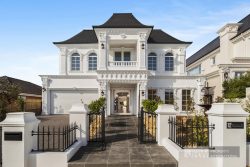12 Sanday St, Glen Waverley VIC 3150, Australia