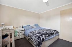 29 Schooner Rd, Seaford SA 5169, Australia