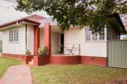 40 Scott St, Wondai QLD 4606, Australia