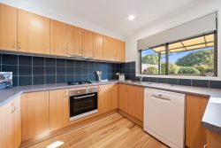 52 Shoobridge Cct, Dunlop ACT 2615, Australia
