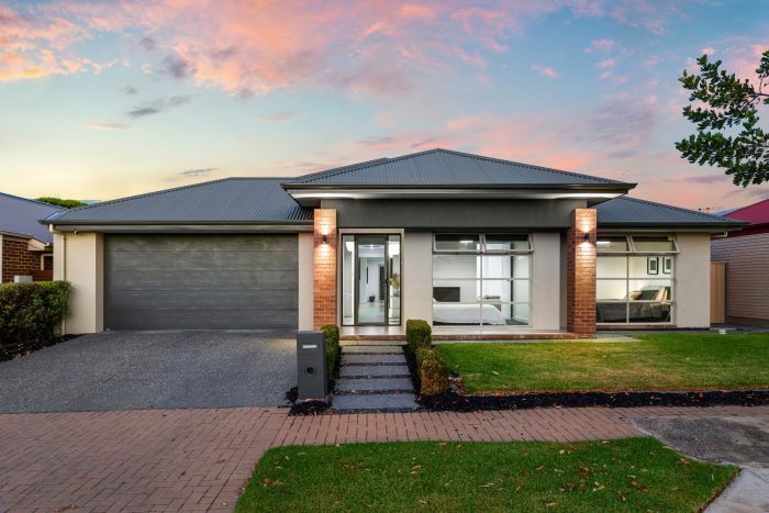 05 Simcoe Ave, Seaford Meadows SA 5169, Australia