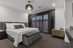 05 Simcoe Ave, Seaford Meadows SA 5169, Australia