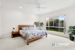 15 Kimberley Cct, Banora Point NSW 2486, Australia