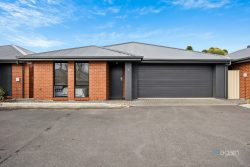 Unit 4/14 Cave Ct, Morphett Vale SA 5162, Australia