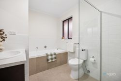 Unit 4/14 Cave Ct, Morphett Vale SA 5162, Australia
