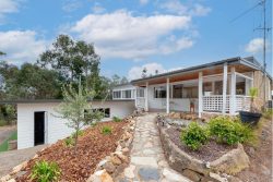 41 Tempe Cres, Googong NSW 2620, Australia