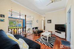 34 Churchill Ave, Dudley Park WA 6210, Australia