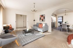 Unit 2/10 Westminster St, Balwyn VIC 3103, Australia