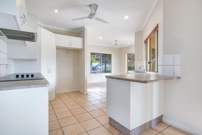 25 Whitington Cct, Gunn NT 0832, Australia