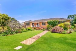 17 Willow Tree Cres, Belrose NSW 2085, Australia