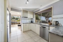 2 Willow View Ct, Kingsthorpe QLD 4400, Australia