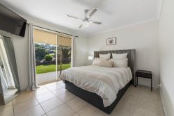 2 Willow View Ct, Kingsthorpe QLD 4400, Australia