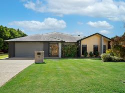 4A Bowtell Dr, Highfields QLD 4352, Australia