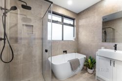 11A Fraser St, Glen Waverley VIC 3150, Australia