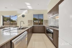 1 Airmaid Dr, Williams Landing VIC 3027, Australia