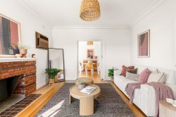 9 Alston St, Thornbury VIC 3071, Australia