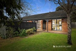33 Anne St, Rosebud VIC 3939, Australia