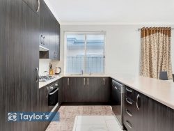 4B York St, Northfield SA 5085, Australia
