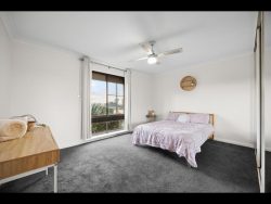 27 Baronet Rd, Lesmurdie WA 6076, Australia