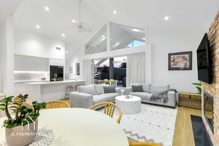 23 Beach St, Ettalong Beach NSW 2257, Australia